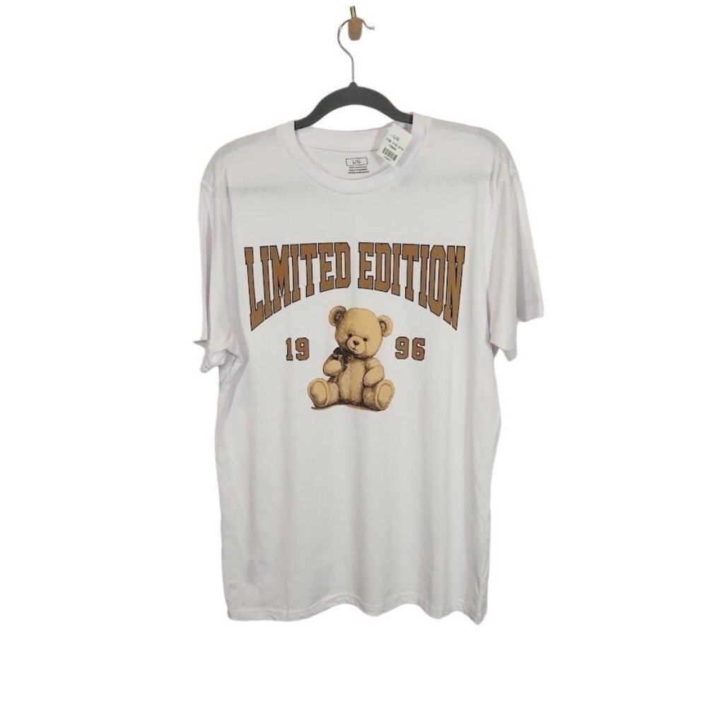Limited Edition 1995 Bear Short Sleeve Crewneck Graphic Tee in White Size Large